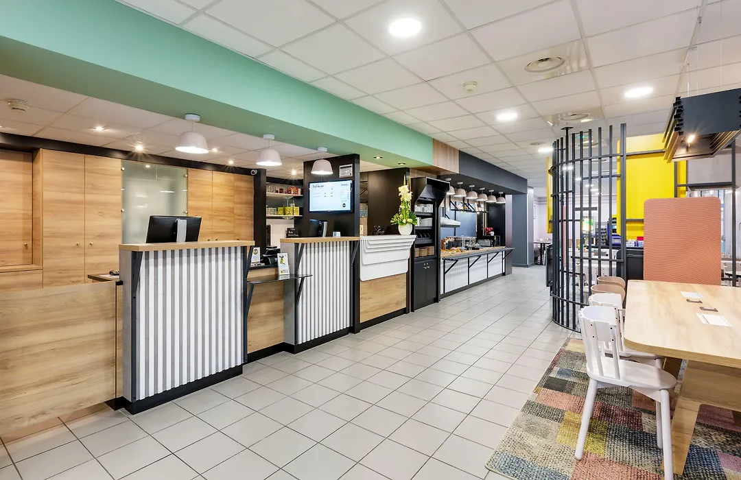 B&B HOTEL Lille Centre Grand Palais-1